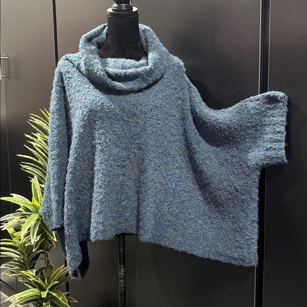 Ponsesa Oversized cowl neck, teal blue,warm & cozy like a poncho/blanket